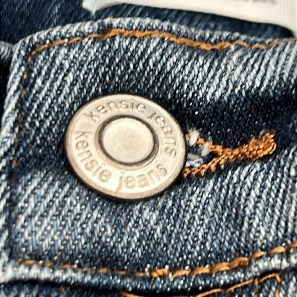 Kensie Jeans The High Rise Short Cutoffs 8 - Picture 5 of 10